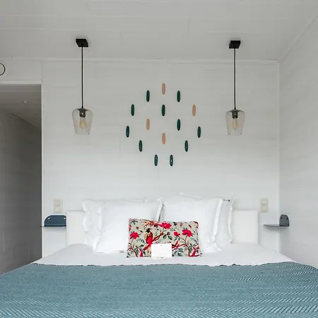 Armalot By Julia 4* De Panne