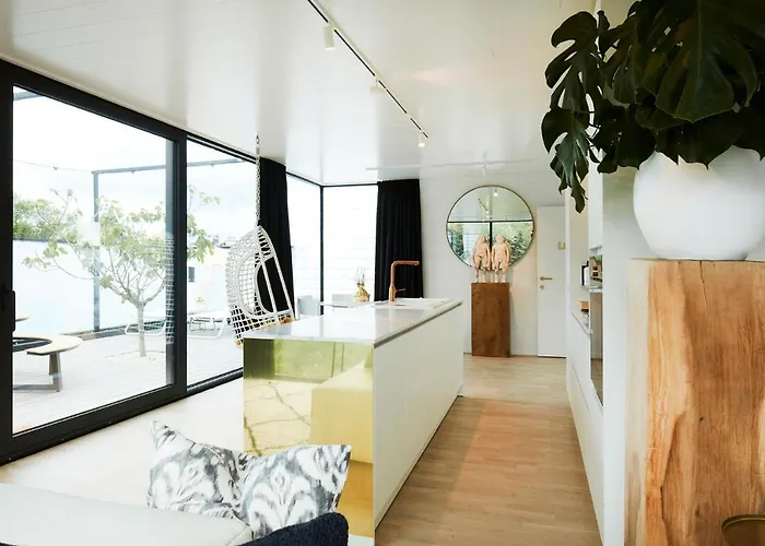 Alojamento de Acomodação e Pequeno-almoço Armalot By Julia