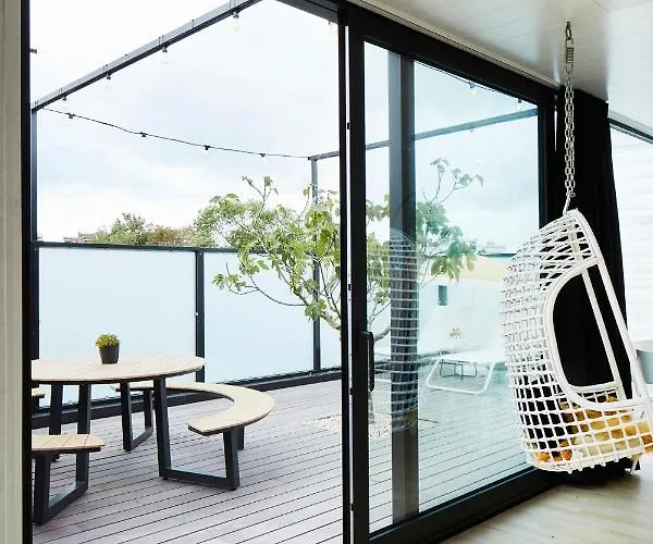 Bed & Breakfast Armalot By Julia De Panne