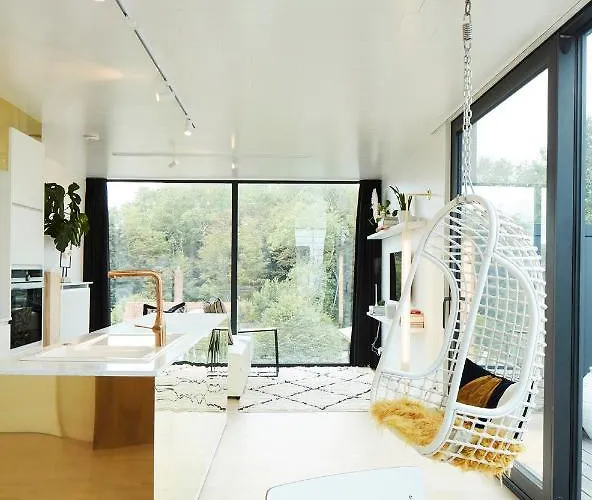 Armalot By Julia Bed & Breakfast 4*